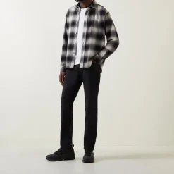 2023 D-Finitive Mid-Rise Tapered Jeans