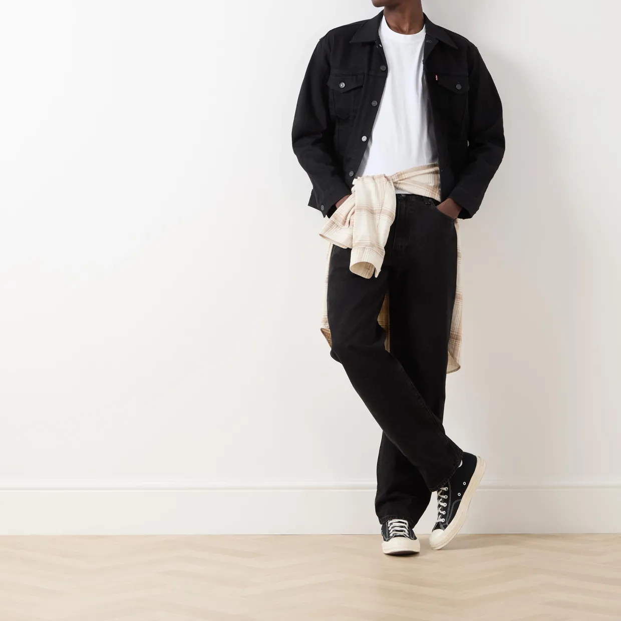 555™ Relaxed Straight Leg Jeans