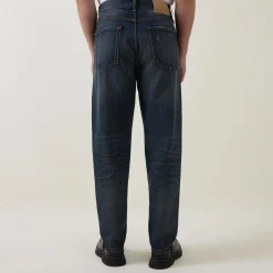 838 Tapered Fit Jeans