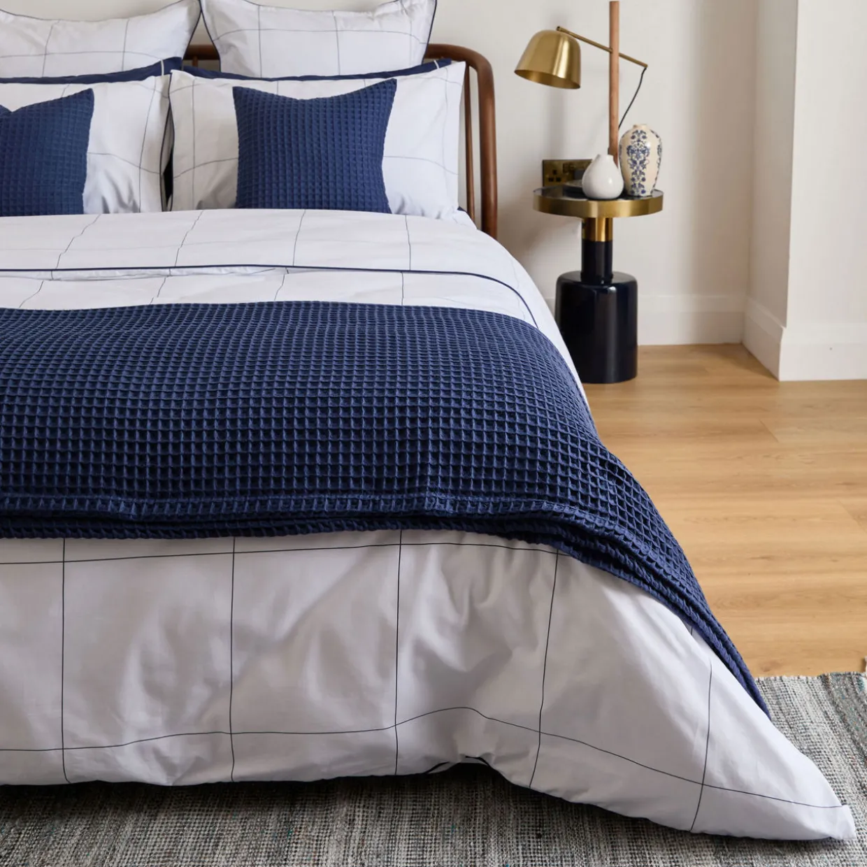 300 Thread Count Navy Windowpane Duvet Set