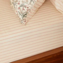 180 Thread Count Romantic Stripe Fitted Sheet