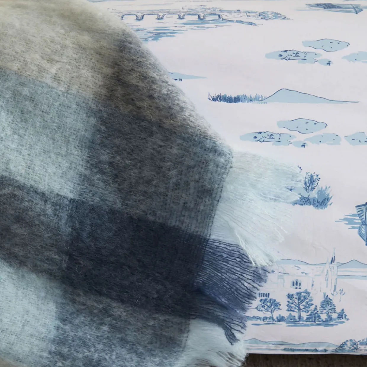 300 Thread Count Toile Duvet Set