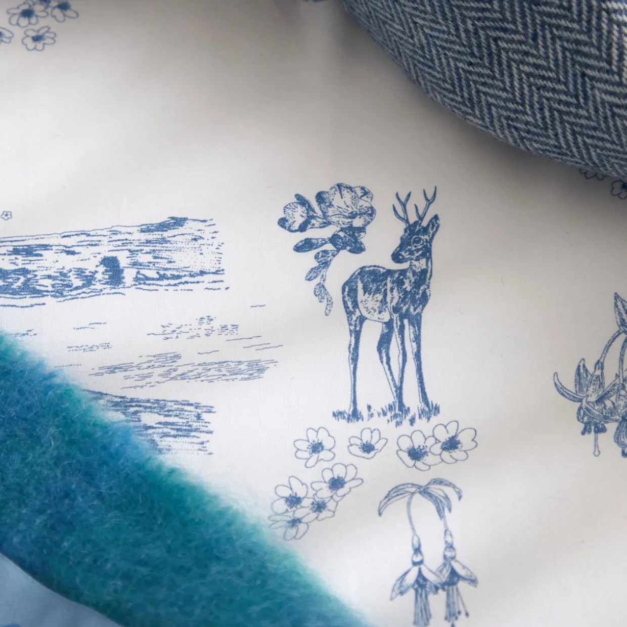 300 Thread Count Wild Atlantic Duvet Set