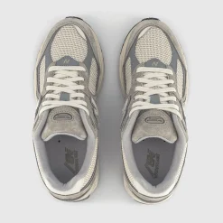 2002 Trainers