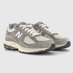 2002 Trainers