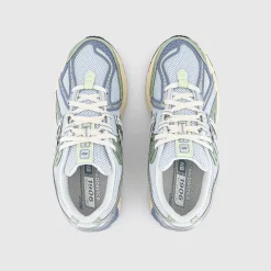 1906 Trainers
