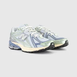 1906 Trainers