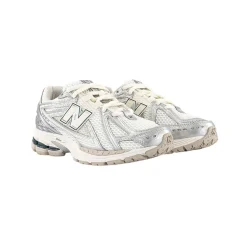 1906 Trainers