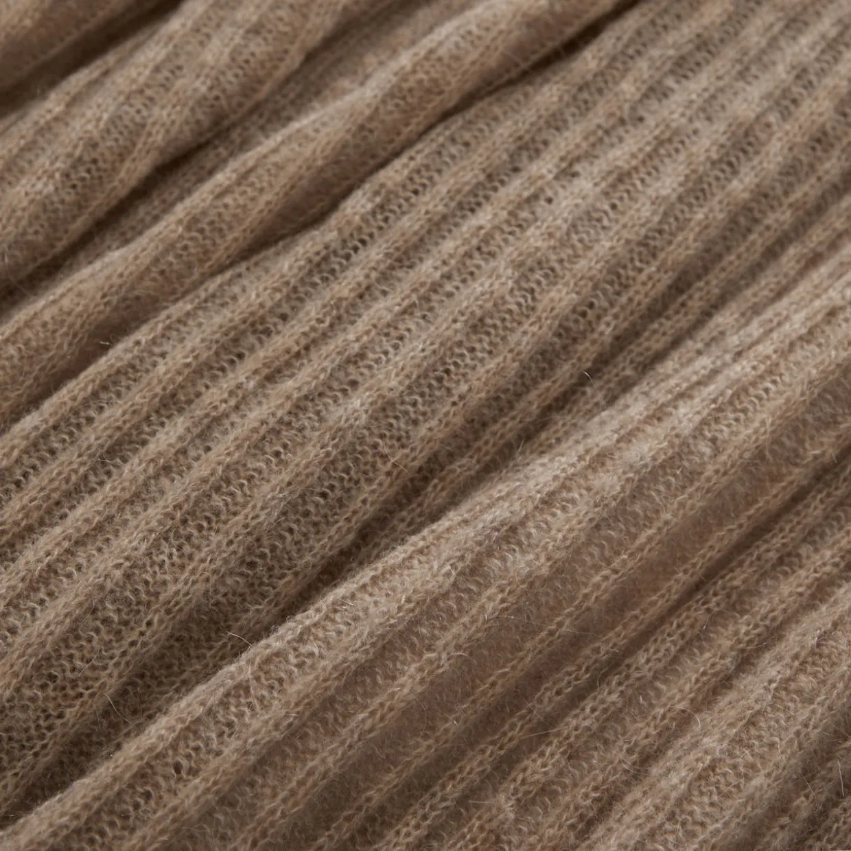 Beige Knitted Ribbed Bed Blanket