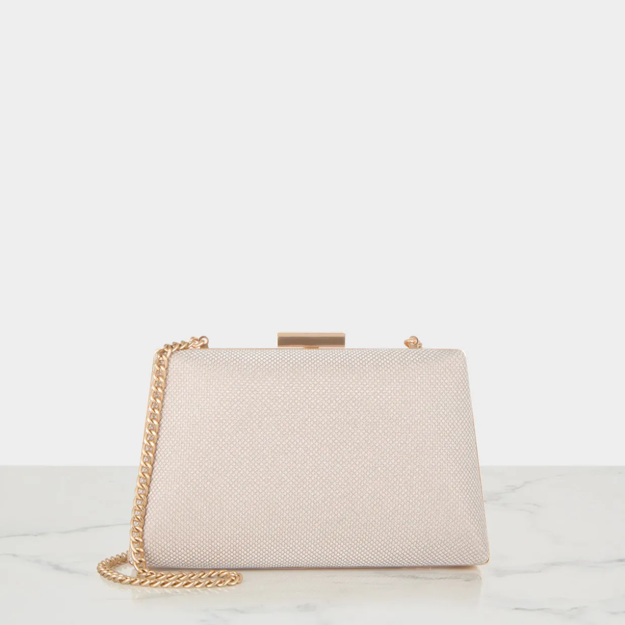 Bellaria Metallic Clutch