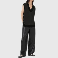 Bern Stud Vest