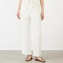 Bonnie Curve Wide Leg Jeans