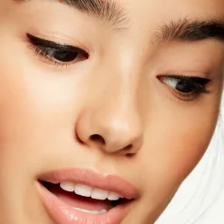 Brushstroke Liner