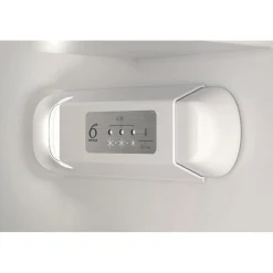 Built-In 55cm 273L 70-30 Fridge Freezer with Stop Front Technology