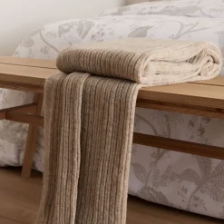 Cable Knit Beige Merino Bed Blanket