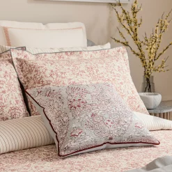 Celina Cushion Pink