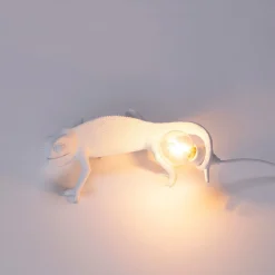 Chameleon Left Going Up Lamp