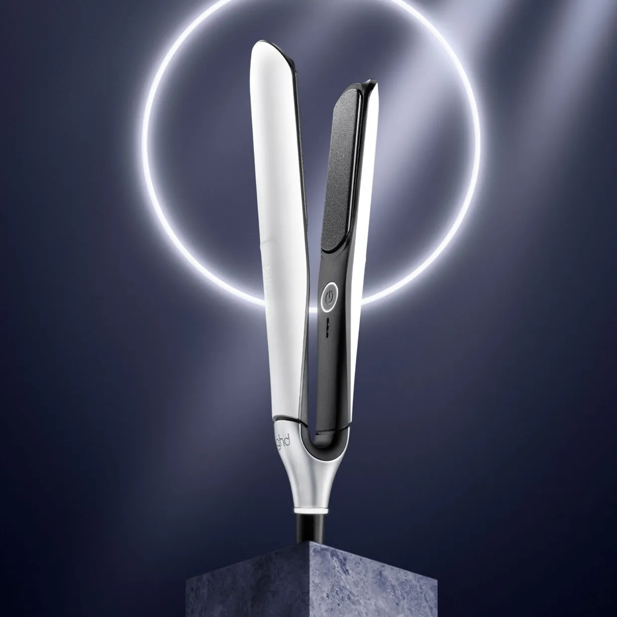 Chronos Hair Straightener - White
