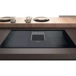 83cm Induction with Integrated Extractor and Ceramic Filter Included