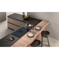83cm Induction with Integrated Extractor and Ceramic Filter Included