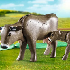 Country Animal Enclosure Playset