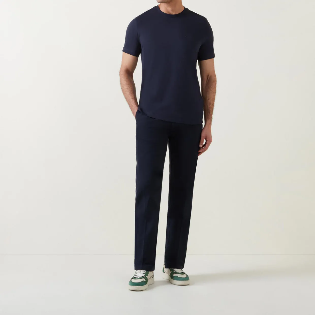 Crigan3-D Chinos