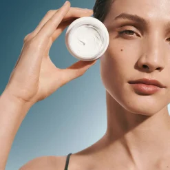 Crème de la Mer Moisturizing Cream