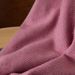 Croia Throw