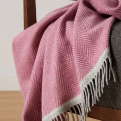 Croia Throw