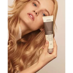 Damage Remedy™ Daily Hair Repair