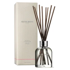 Delicious Rhubarb and Rose Aroma Reeds 150ml