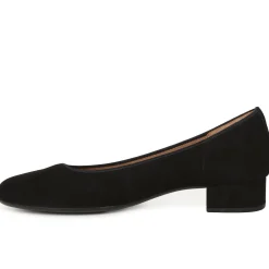 Dimbar Suede Slip-On Court Shoes