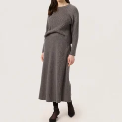Ditta Ribbed Knit A-line Skirt
