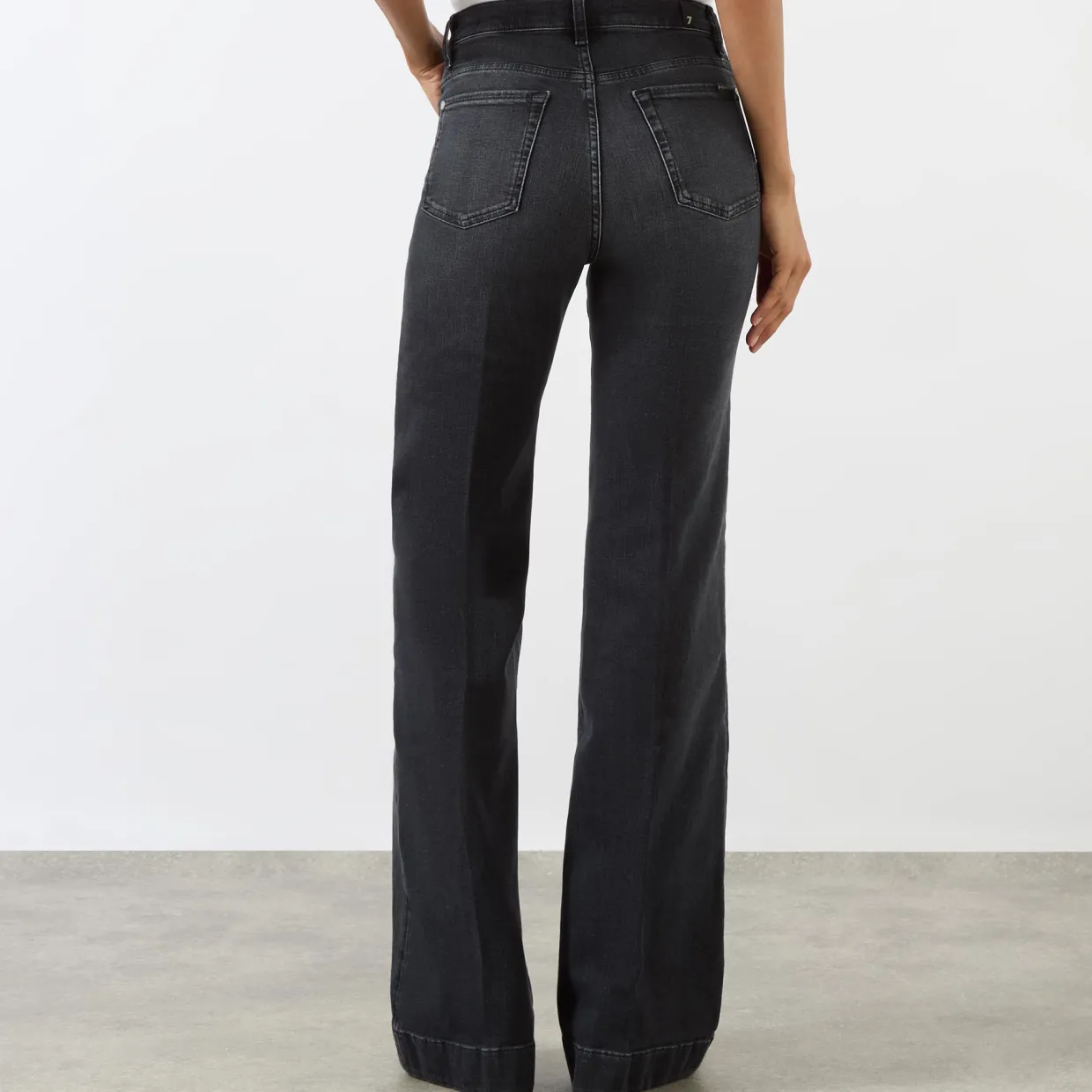 Dojo Modern Flared Jeans