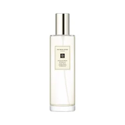 English Pear & Freesia Room Spray