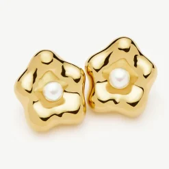 Eny Puffy Daisy Oversized Stud Earrings