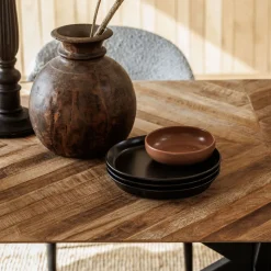 Everett Dining Table