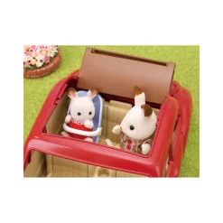 Family Cruising Car