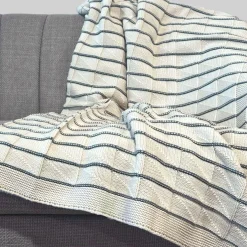 Faro Throw Cream