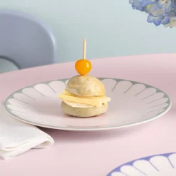 Fleur Vert Dinner Plate