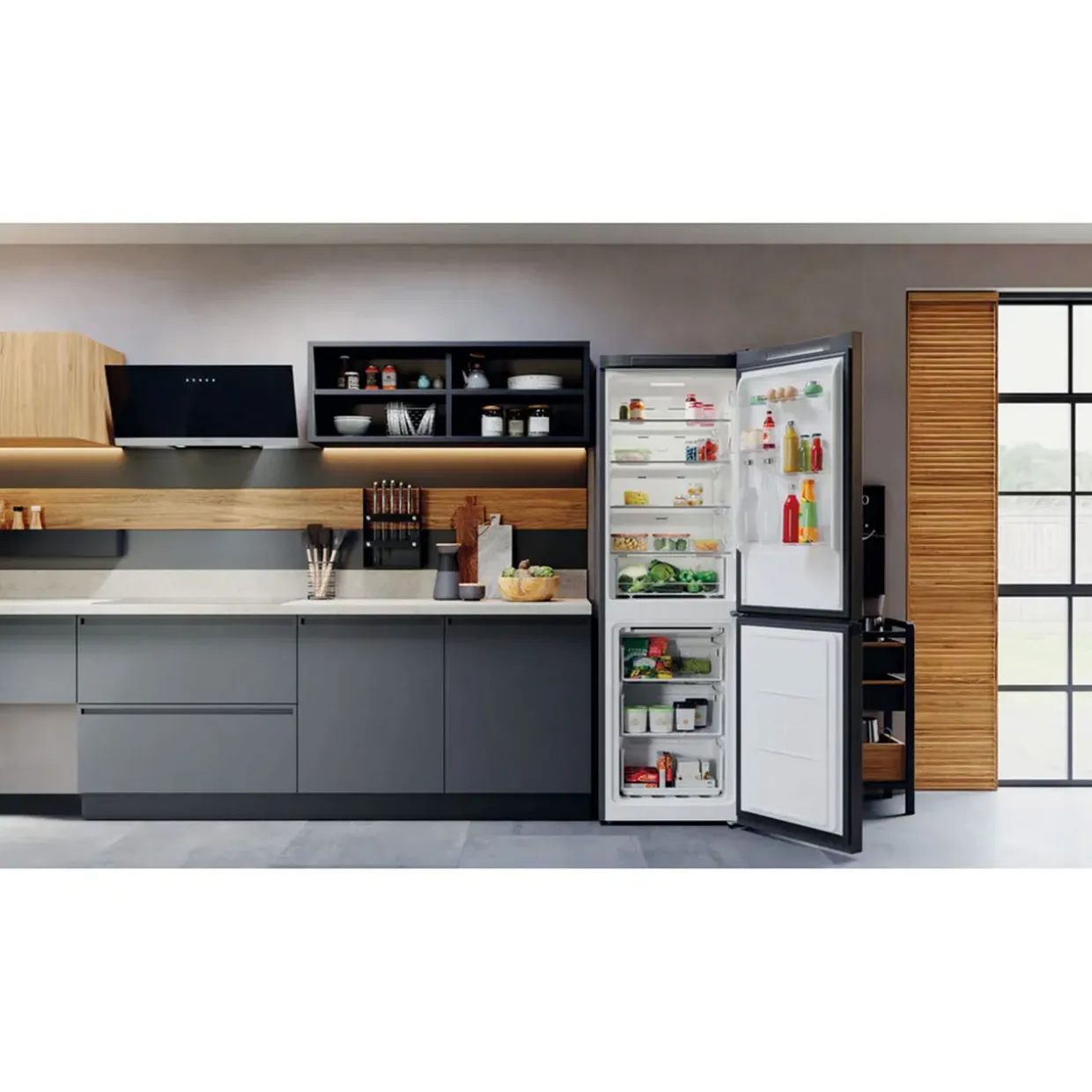 Freestanding 60cm Total NoFrost Fridge Freezer 70-30