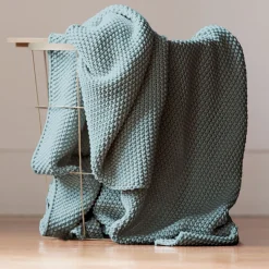 Guarda Throw Cream