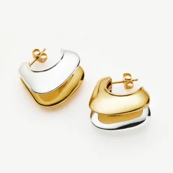 Hera Dome Double Ridge Medium Hoop Earrings