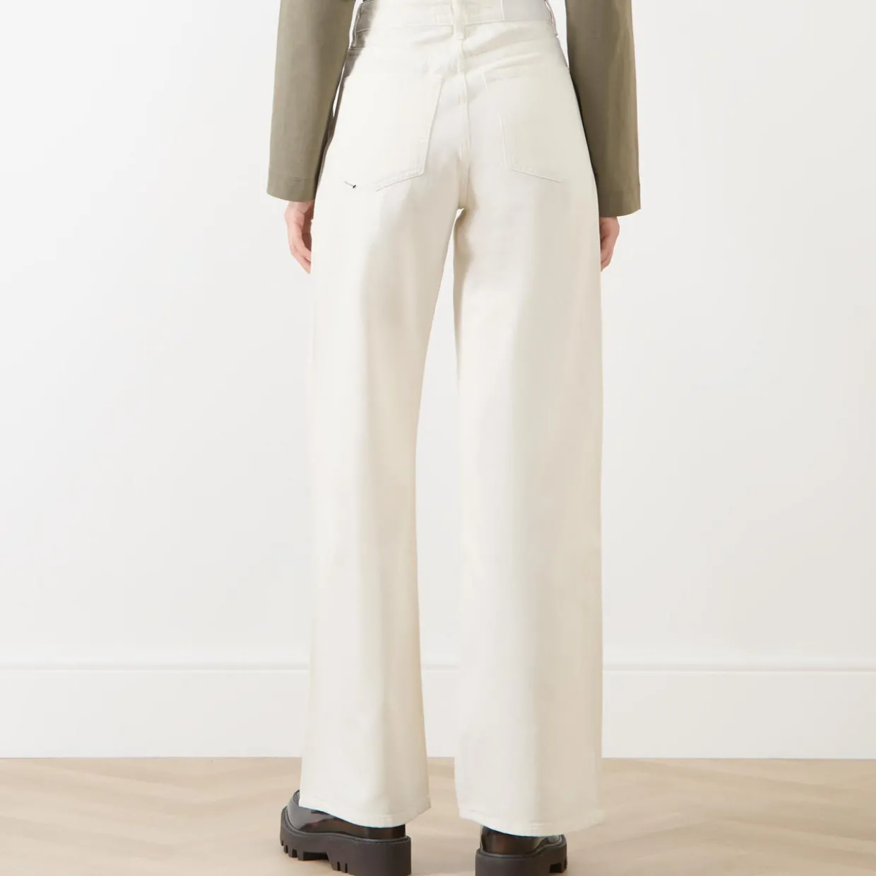 High-Rise Wide Leg Jeans
