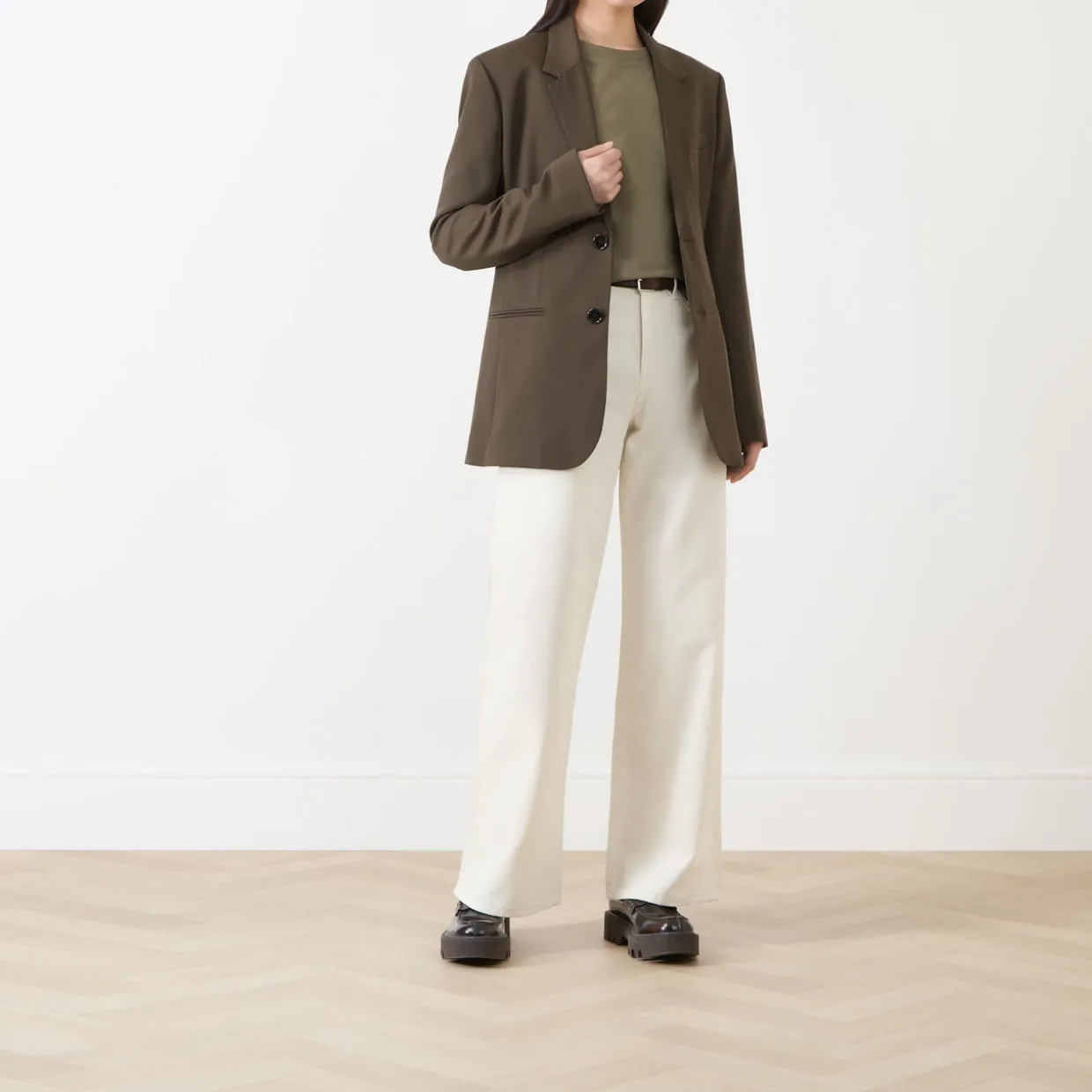 High-Rise Wide Leg Jeans