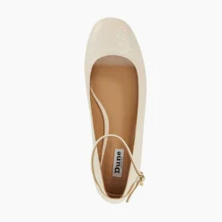 Hoop Ballet Flats