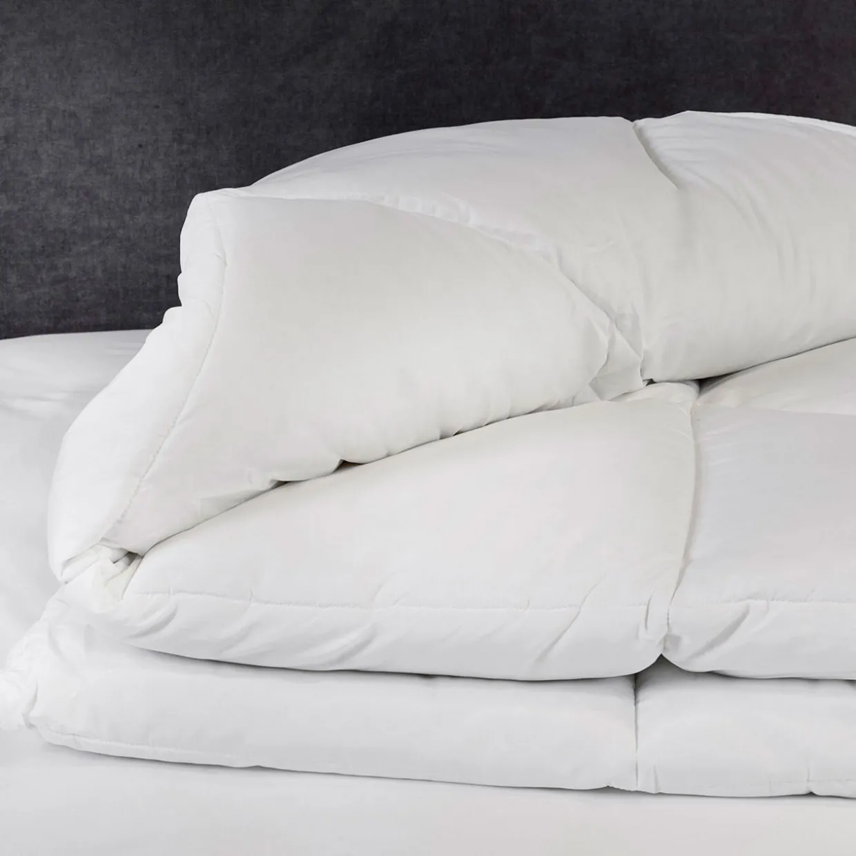 Hungarian Goose Down Natural Retreat Collection Duvet All Seasons