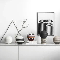 Iconic La Boule Seven-Piece Dinner Set