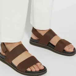 Idealistic Leather Sandals