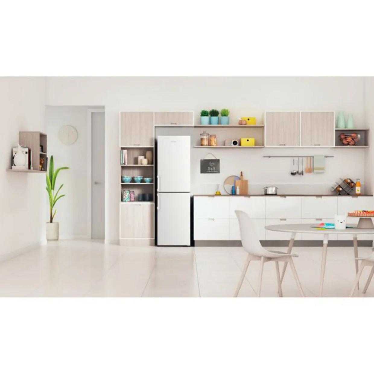 Indesit Fridge Freezer 50-50